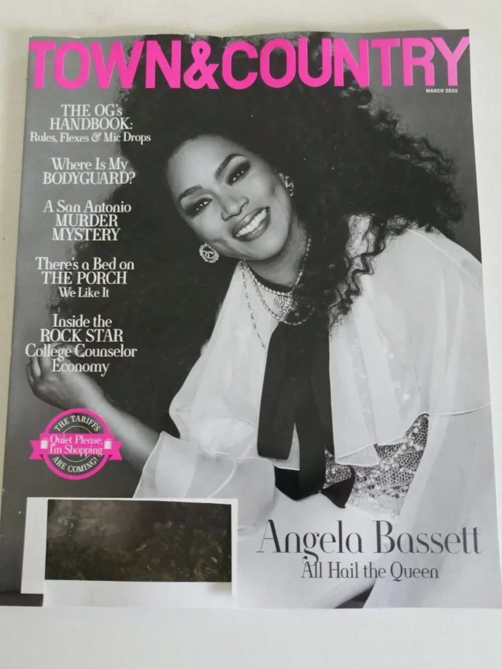 Town and Country magazine 6 pack March to October 2025